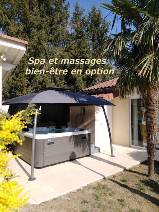 Coeuraccords, Spa & Bien-Etre Au Calme Naturiste Toute L'Annee Saint-Bardoux Zimmer foto